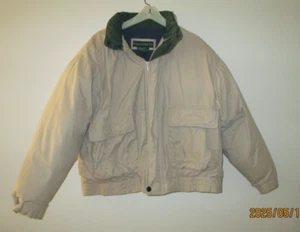 HERRENJACKE MIT GÄNSEDAUNENFÜLLUNG "RAINFOREST" KHAKI GRÖSSE MED-LARGE - Bild 1 von 9