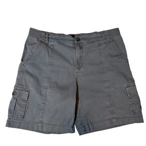 Lee Women’s 16 Gray Comfort Waist Bermuda Cargo Everyday Hiking Shorts - Picture 1 of 11