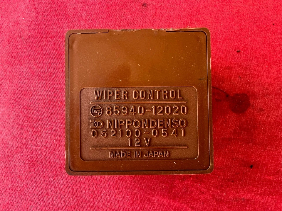 1979-1984 Toyota Celica GT Corolla Tercel módulo de controle do limpador Denso 85940-12020 - Imagem 1 de 2
