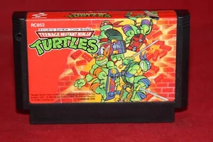 Teenage Mutant Ninja Turtles (Nintendo Famicom, 1990) Authentic Game Cartridge - Picture 1 of 2