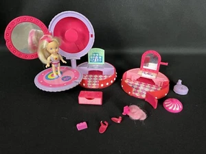 MISS PARTY SURPRISE DOLL Salon mit Puppe Vintage Toy Biz  - Bild 1 von 5