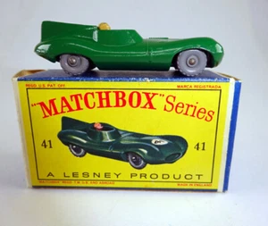 Matchbox No. 41B "D" Type Jaguar green small 9 mm grey plastic wheels in "D" box - Picture 1 of 13