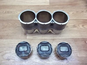 Triumph Tiger 900 GT Pro / casquillos de cilindro banco de cilindros con pistones - Imagen 1 de 10