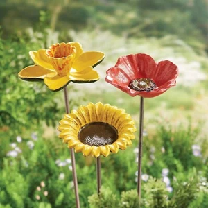 Flower Bird Feeder Bowl Bath Garden Yard Stake - Sunflower Poppy or Daffodil - Picture 1 of 8