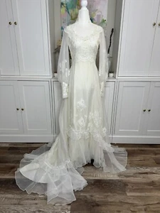 1960s Wedding Gown Petite Dress Regal Neckline Button Back Ivory XS W/ Veil - Picture 1 of 19