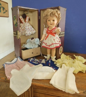 1934 Ideal 13" Composition Shirley Temple Doll w Original Tagged Outfit Trunk + - Image 1 of 4
