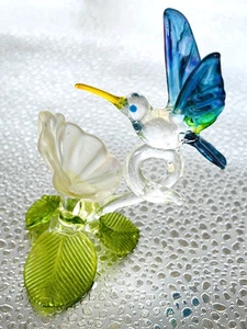 Hand Blown Glass Hummingbird With Aqua Wings On Flower - Picture 1 of 7