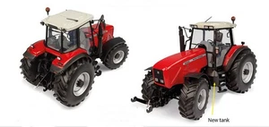 UNIVERSAL HOBBIES UH5352 TRATTORE MASSEY FERGUSON 8280 X-TRA 1:32 Modellino - Foto 1 di 1