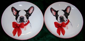 2 entzückende unbenutzte Vintage Pier 1 Boston Terrier Weihnachten Welpen Hunde Teller - Bild 1 von 3