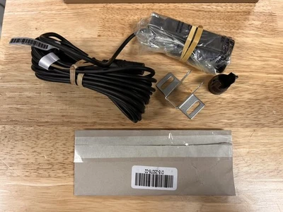 Lowrance Eagle Splitshot Transom Mount Transducer W/20 Ft. Cable 34656 - Image 1 of 2