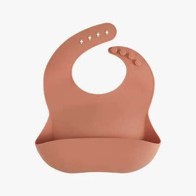 Babero de silicona para bebé | Grado alimenticio libre de BPA | Bolsillo ajustable impermeable Foto 1 de 4