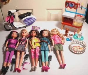 Liv Dolls Schools Out Sophie Katie Daniela Alexis Hayden centro adozione scooter - Foto 1 di 9