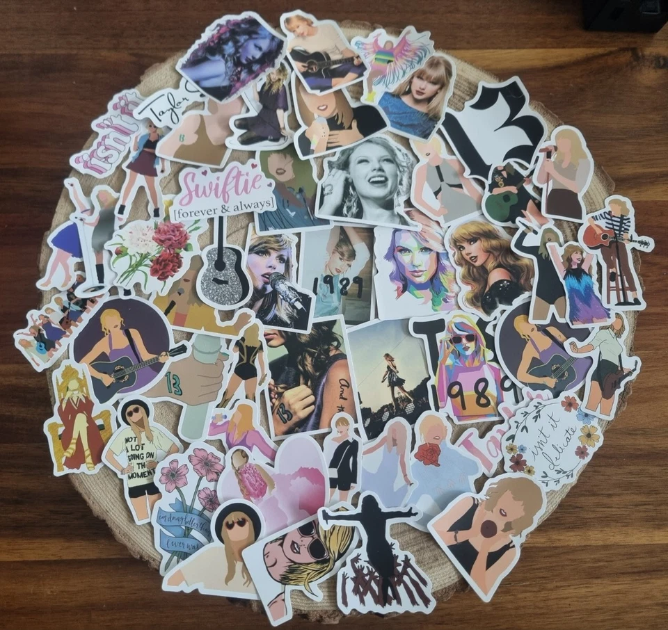 🍀 50 Taylor Swift Aufkleber Sticker für z.B. Laptop Handy Skateboard Var. F - Bild 1 von 1