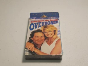 Overboard (VHS, 1997, Movie Time) Goldie Hawn, Kurt Russell Neu Sealed! - Bild 1 von 2