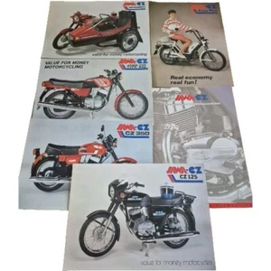 Póster/folleto de ventas Jawa CZ Motorcycle Range Reino Unido 1970 80 90 folleto del distribuidor NUEVO - Imagen 1 de 4