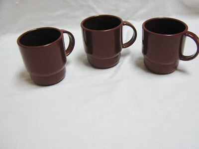 3 tazas de café tupperware #2224 apilables granate 10 oz Foto 1 de 4