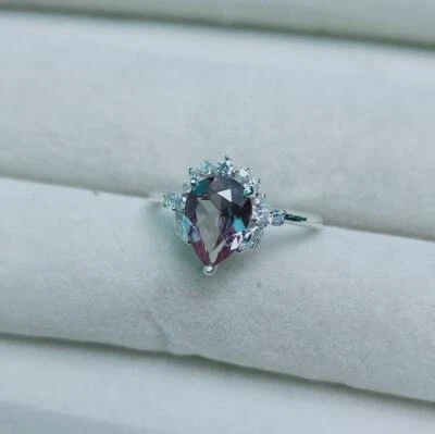 Anello alessandrite, anello alessandrite creato in laboratorio, pietra che ca... - Immagine 1 di 4