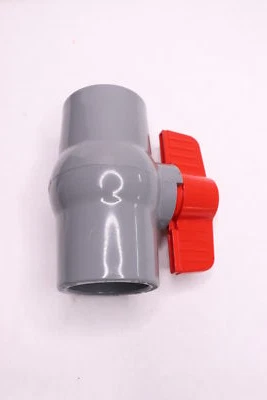 Legend Valve CPVC Ball Valve 1-1/2" 202-417 - Image 1 of 3