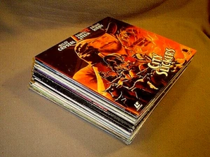 18 VARIOUS GENRE VIDEO LASERDISCS ** - Picture 1 of 10