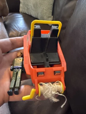 Matchbox MAC Mobile Action Command All Terrain Rescue Unit With Damaged Figure - Image 1 of 4