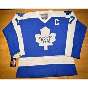 NHL Hockey Vintage Toronto Maple Leafs Wendel Clark Sewn Jersey XL 52 CCM Neu mit Etikett - Bild 1 von 2