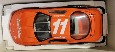 Coche de carreras Action Diecast 1:24 Dale Earnhardt Jr. IROC Firebird Xtreme 2002 Foto 1 de 3