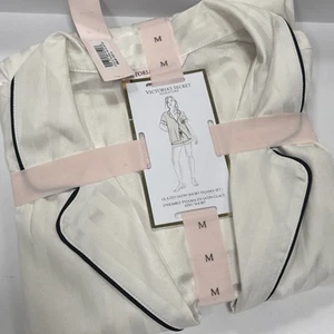 Victoria's Secret kurzes Pyjama-Set cremefarben ikonisch gestreift Satin Größe M neu - Bild 1 von 7