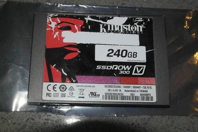 Kingston SSDNow V300 240GB nternal 2.5" SV300S37A/240G) Internal SSD - Image 1 of 3