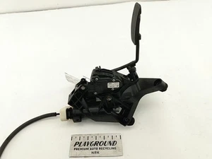 Jaguar XJ8 XJ8L X350 Throttle Gas Peddle Assembly 2W939F836AC Fits 04-07 - Picture 1 of 11