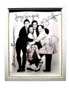 😁 Framed Seinfeld Cast Photo Autographed Rare LOW PRICE ❤️ - Picture 1 of 7
