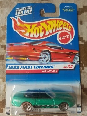 1998 Hot Wheels First Editions Green Jaguar XK8 #639 Red Car On Card Variant NIP - Image 1 of 4