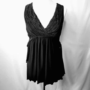 Ambrielle Womens Sleeveless Empire Waist Baby Doll Blouse M Black Soft Stretchy - Picture 1 of 8