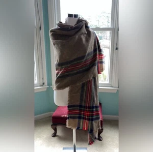 Merona Tan Winter Blanket Rectangle Scarf w/ Fringe Edges - 56x30 - EUC - Picture 1 of 5