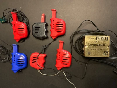 CONTROLADORES SCALEXTRIC X 6 y 1 SCALEXTRIC POWER BOOST TRANSFORMADOR DE COLECCIÓN Foto 1 de 4