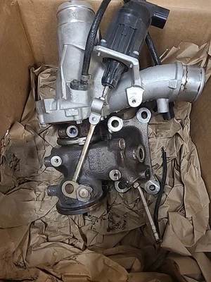 Turbocompresor conductor izquierdo 300 HP 3,0 L L LH 16-22 Infiniti Q50 Q60 14411 5CA1D Foto 1 de 4