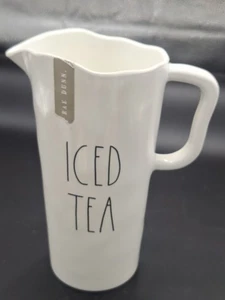 Rae Dunn Artisan Collection by Magenta "Sweet Tea" Eistee Melamin Krug Kanne - Bild 1 von 8