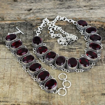 Bello Granato Rosso Gemma 925 Argento Sterling Gioielli Set Collana Braccialetto - Immagine 1 di 4