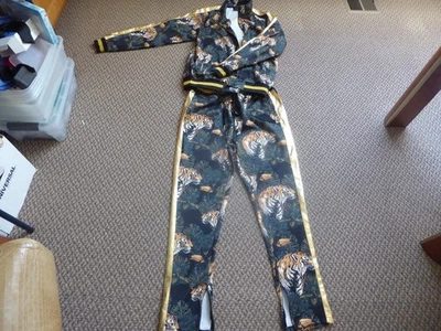 CONJUNTO DE TERNO DE MOLETOM MASCULINO ESTILO G EUA DOURADO ESTAMPA DE TIGRE 2 PEÇAS XL - Imagem 1 de 4