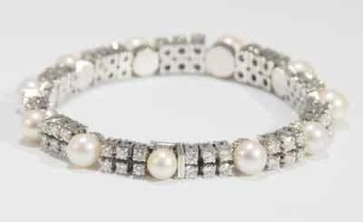 Brazalete de tenis clásico de corte redondo de perlas blancas y circonitas cúbicas para mujer Foto 1 de 4