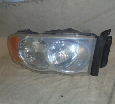 Передняя фара для пассажиров под правую руку 02 03 04 05 Dodge Ram 1500 2500 3500 - Изображение 1 из 2