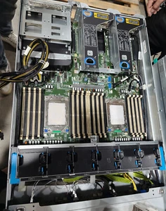 Servidor Inventec Horsea 12X3.5" (12x NVME)/2X EPYC 7402 CPU/128G RAM/10G NIC/Rail - Imagen 1 de 5