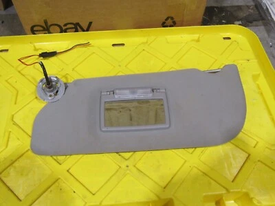 Pontiac Montana 2005-2009 OEM LH lado del conductor parasol (falta cubierta del espejo retrovisor) 08 Foto 1 de 2