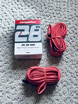 Внутренние трубы из латекса Vittoria Competition Road 700c (25/28, 48 мм Presta) - Изображение 1 из 2