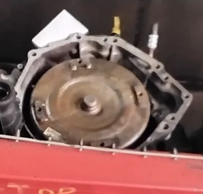 Transmisión automática 3,3 L 4 velocidades compatible con Dodge Caravan 2005-2006  Foto 1 de 4