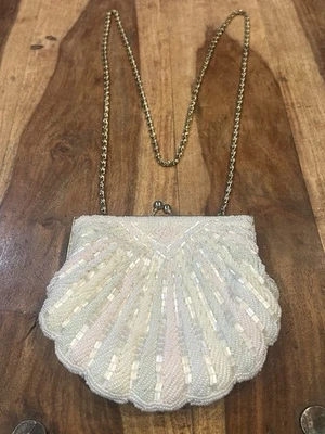 La Regale Pink Blue White Sea Shell Beaded Evening Bag Purse Clutch 5.5"x 6" - Image 1 of 4