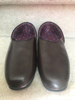 Vintage Gold Bond  Brown Leatherlike Lined Men's Slippers size 8D EUC - Image 1 of 4