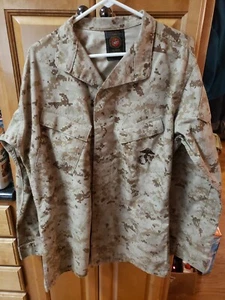 USMC Desert MARPAT MCCUU Blouse Size Med XLong camo shirt coat jacket Marines - Picture 1 of 3