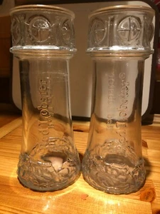 KONVOLUT 2 ROTE HUMMER LEUCHTTURM GLÄSER SEHR GUTER ZUSTAND #2828 - Bild 1 von 2