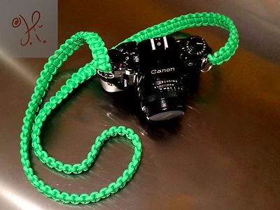 NEW BRIGHT GREEN PARACORD CAMERA NECK STRAP DSLR MIRRORLESS SONY CANON COBRA 48" - Image 1 of 4
