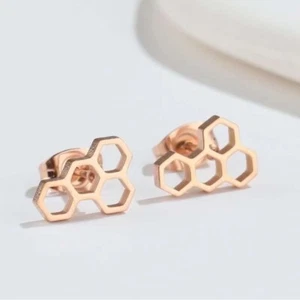 Aretes de nido de abeja de titanio enchapados en oro de 18 quilates geométricos minimalistas - Imagen 1 de 1